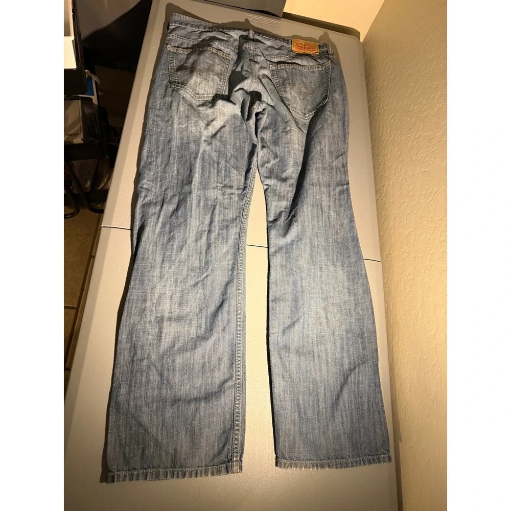 Levis 569 Loose Straight Leg Jeans Mens 34x34 (36x33) Medium Wash Blue Denim